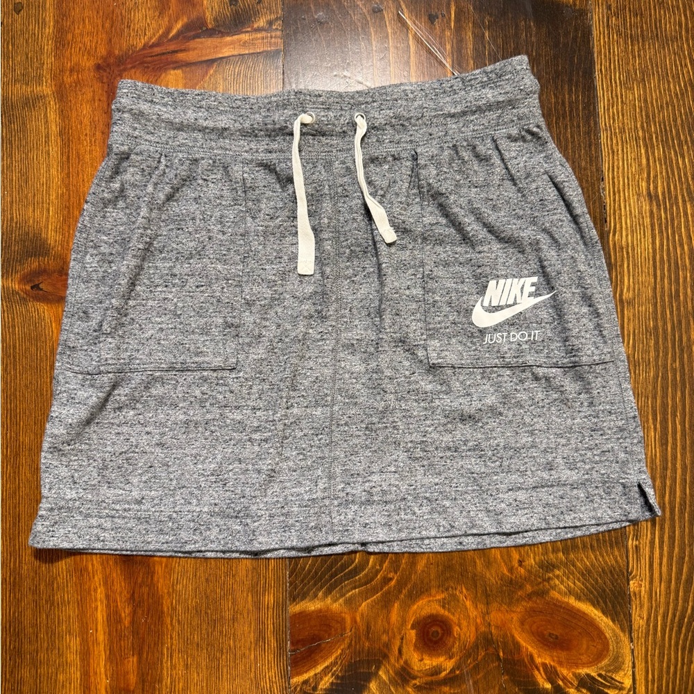 Nike Heather Gray Athletic Skirt M
